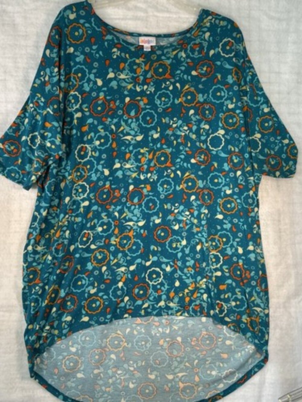 Lularoe Irma Tunic Women Sz L Green Geometric Oversized Knit Relaxed Comfy